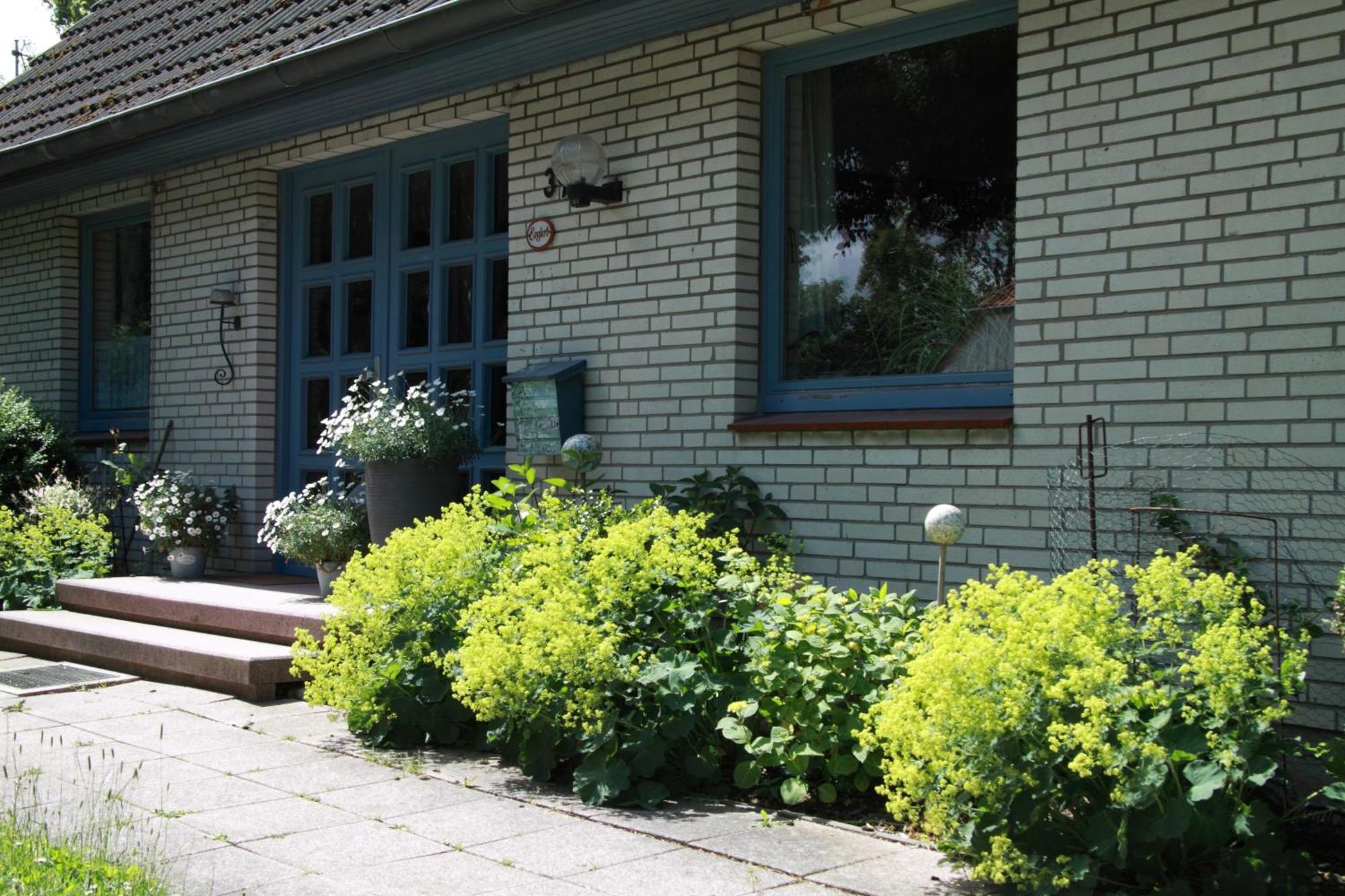 Ferienwohnung Weisses Haus Meeschendorf Exterior foto
